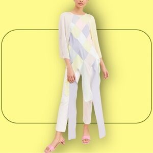 NWOT Naya Rea ‘Evelina’ Laser Cut Top in Multi-Color Pastels Size 4